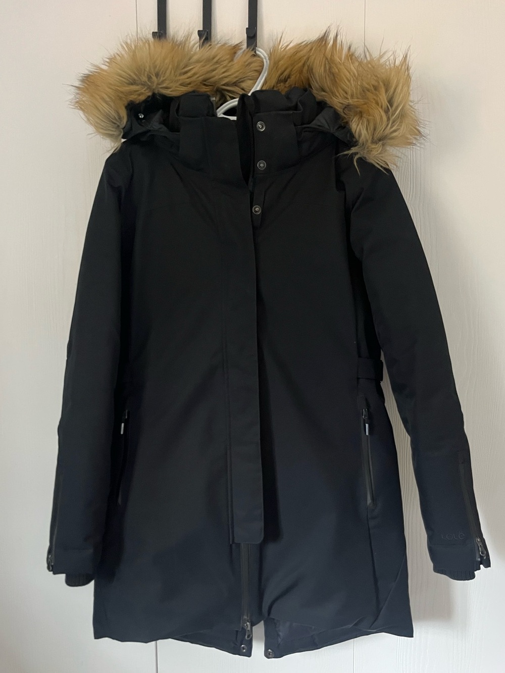 EUC | Lole | 100% down Parka w/ detachable Faux Fur Hood